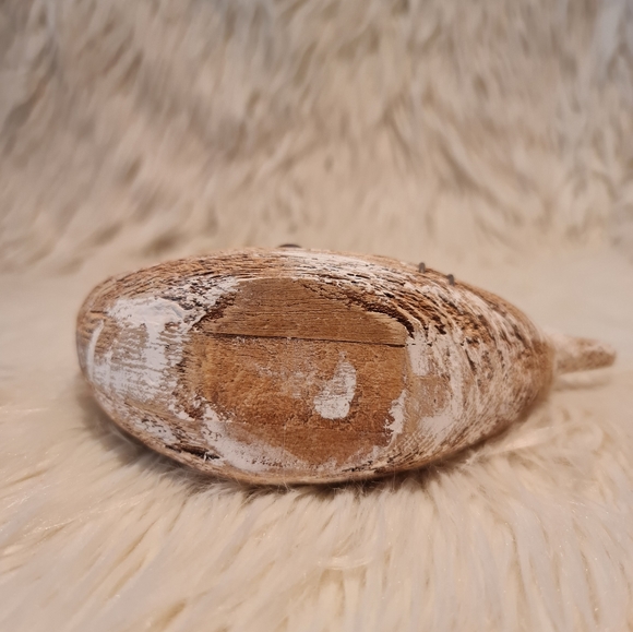 Rustic Wooden Fish Table Decor - Picture 6 of 7